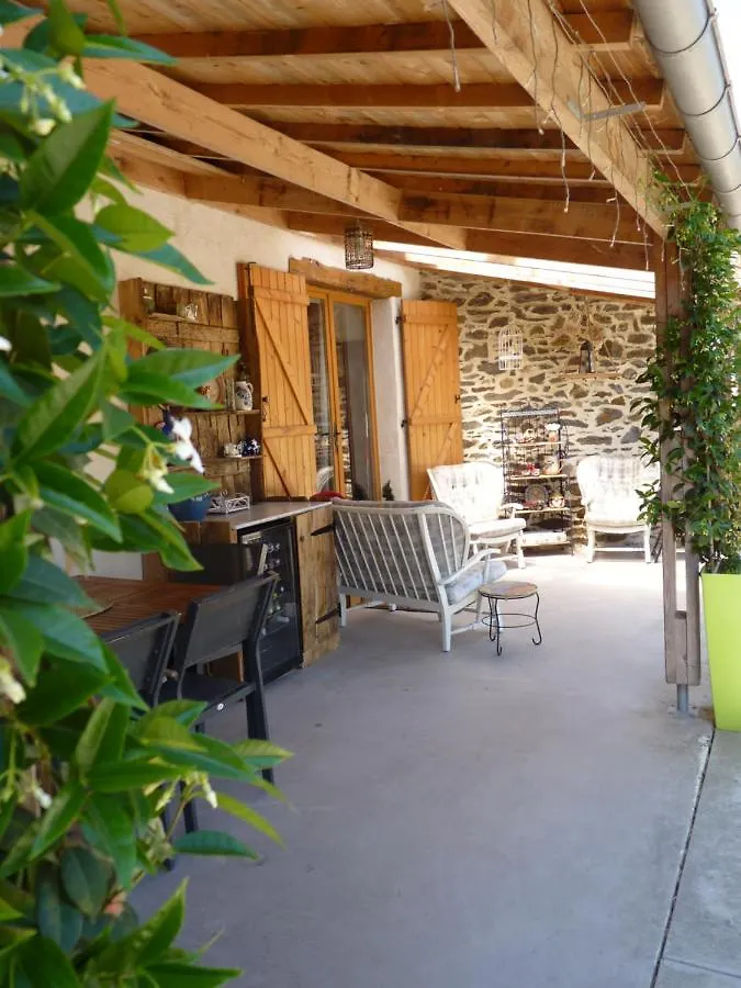 First Floor Apartment In Rural Brittany Gueltas 0*,