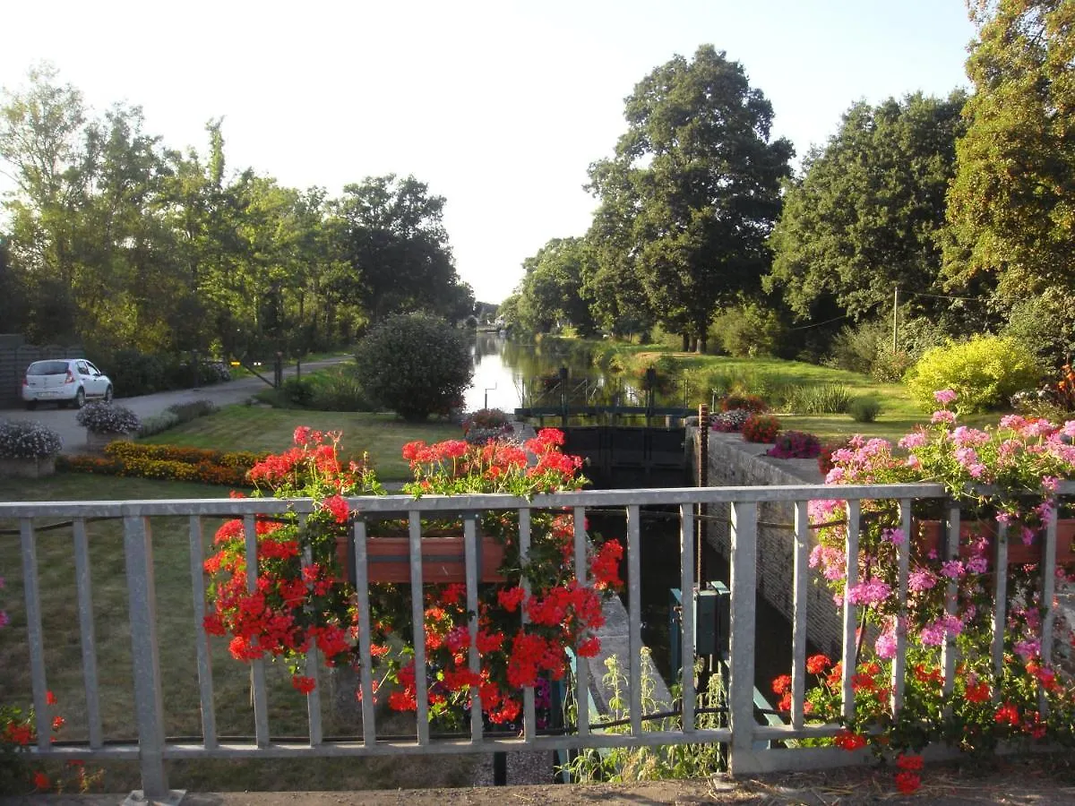 First Floor Apartment In Rural Brittany Gueltas